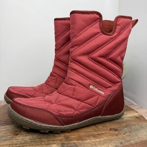 Columbia Women’s Quilted Red Winter Boots - Size: 8.5